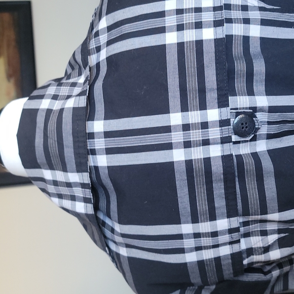 KENNETH BLAKE - Picture 7 of 12